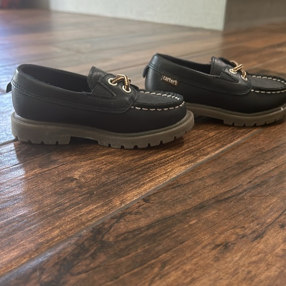 EUC Carters Toddler Boat Shoe Size 8 - Picture 4 of 5